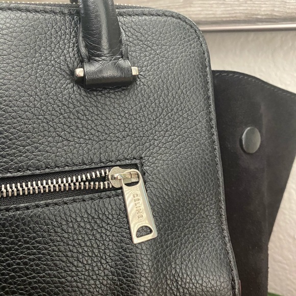 SOLD Auth Celine Trapeze Zipped Handbag - Picture 6 of 13